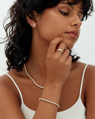 Goldfarbenes Moissanite Tennisarmband