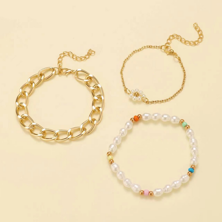 Set aus Gänseblümchen Armbändern