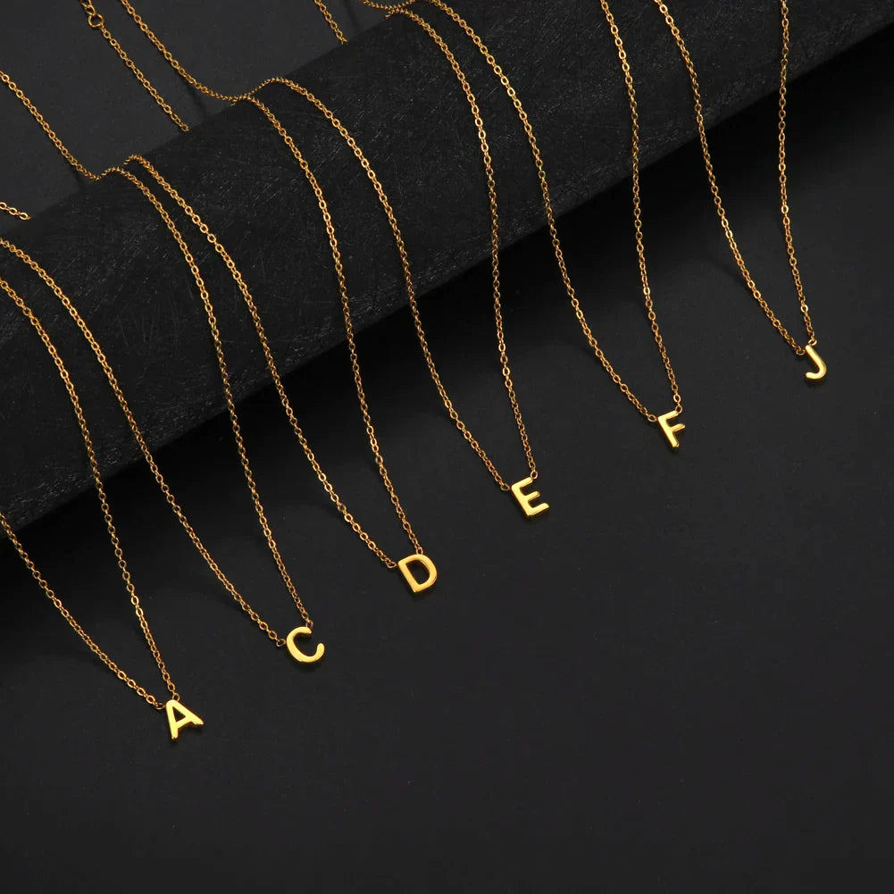 Glänzende Alphabet Anhänger Halkette