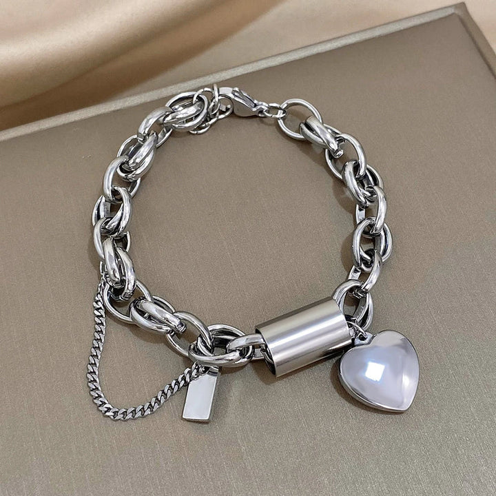 Zeitloses Goldfarbenes Herz Armband, Massiv