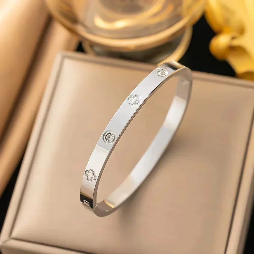 Elegante Kristallarmreifen