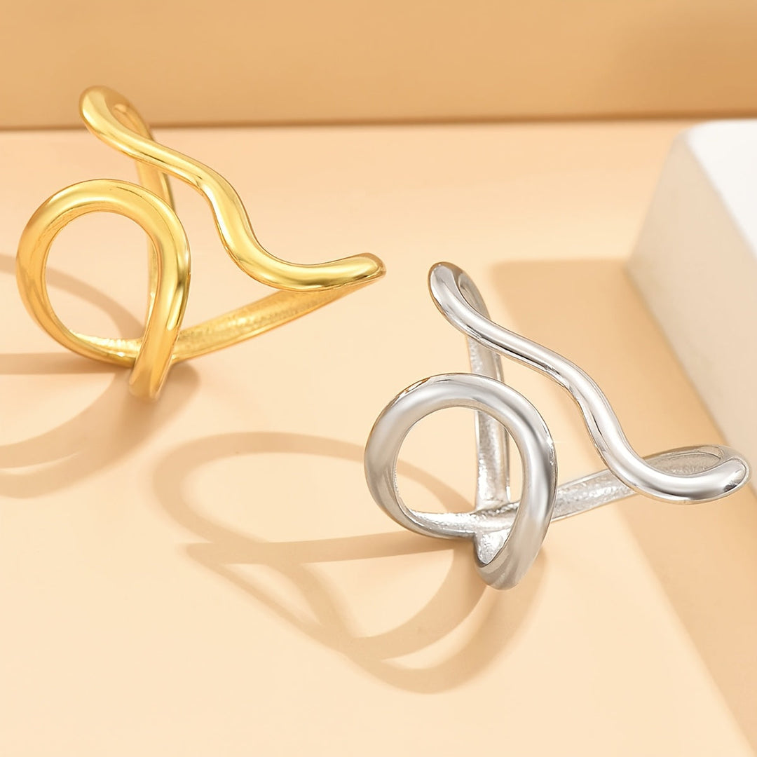 Schicker Asymmetrischer Wellen Ring