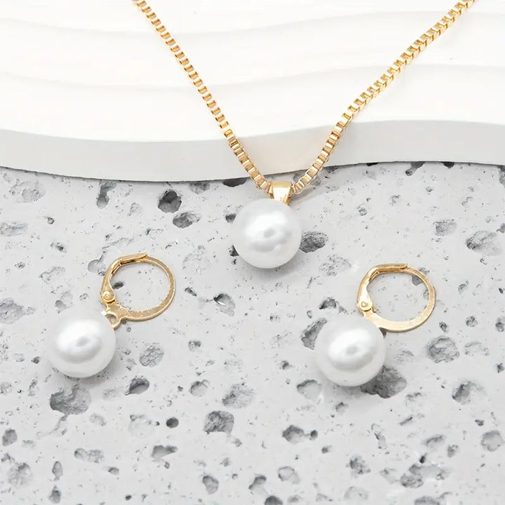 Goldfarbene Grace Schmuckset