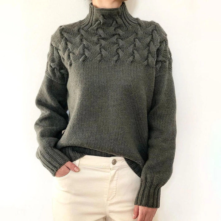 Klassischer Strickpullover mit Rollkragen und Zopfmuster für Damen