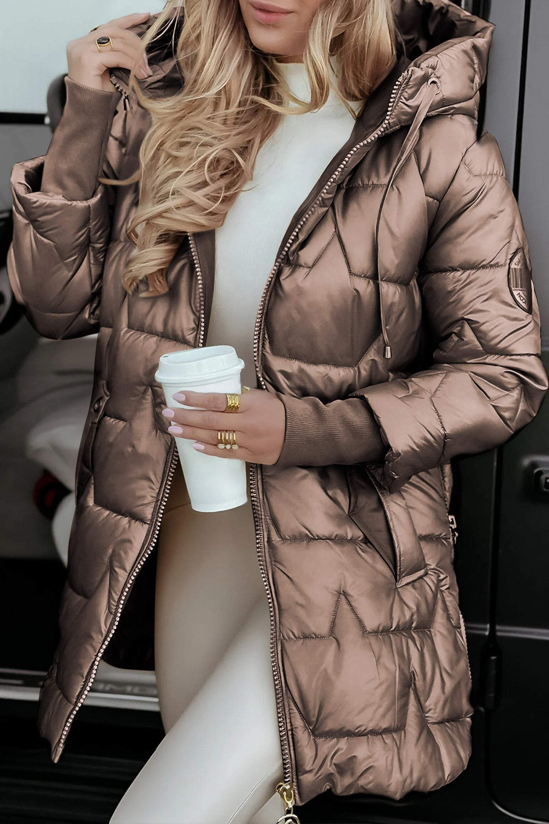 Elegante Lange Steppjacke mit Kapuze für Damen