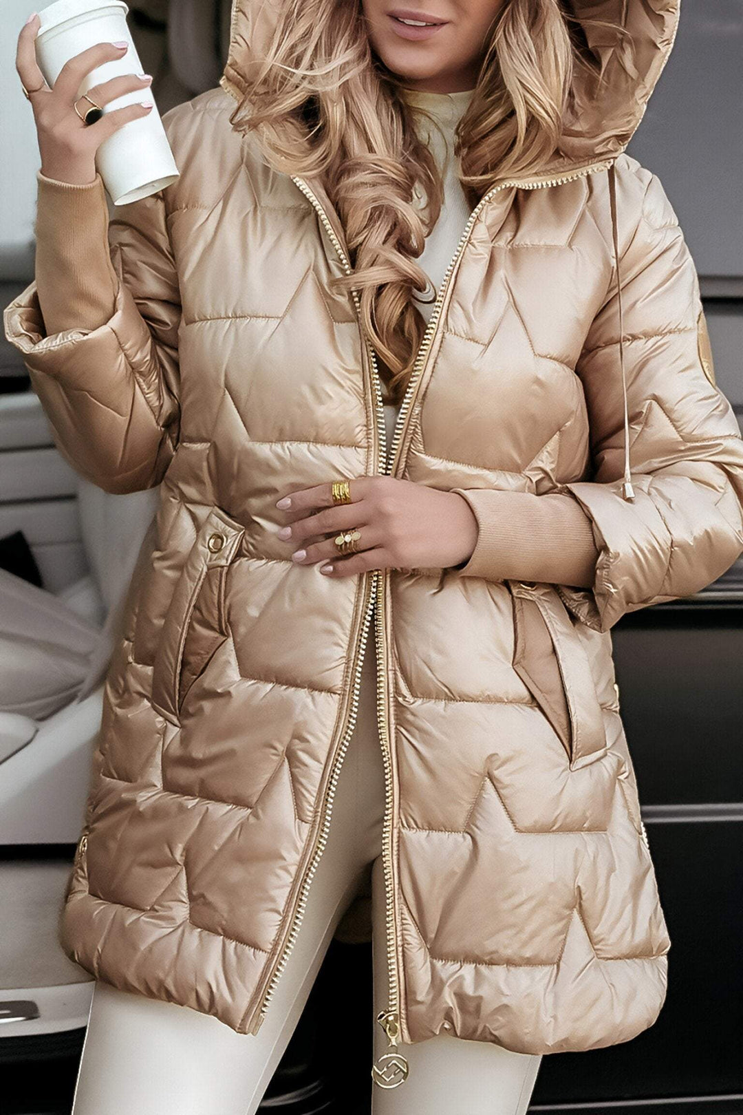 Elegante Lange Steppjacke mit Kapuze für Damen